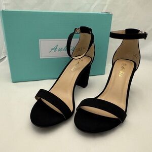Black Women's Heeled Sandals